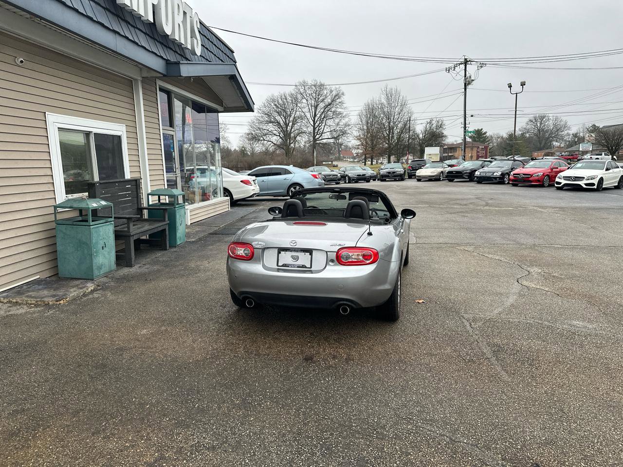 Used 2015 MAZDA MX-5 Miata Sport image 22