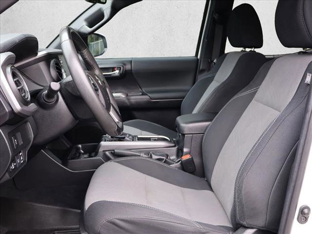 Used 2021 Toyota Tacoma TRD Off-Road w/ Technology Package image 17