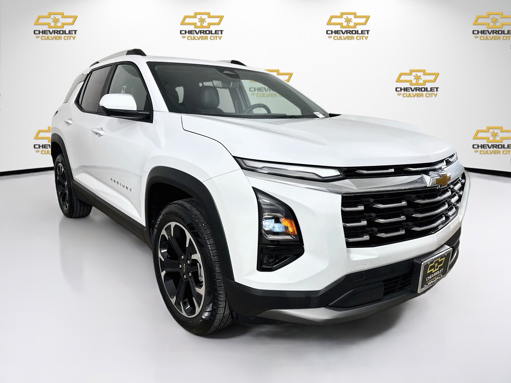 Used 2025 Chevrolet Equinox LT w/ Convenience Package II AWD/4WD image 1