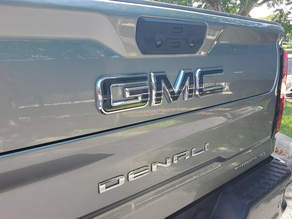 Certified 2025 GMC Sierra 2500 Denali Ultimate AWD/4WD image 28