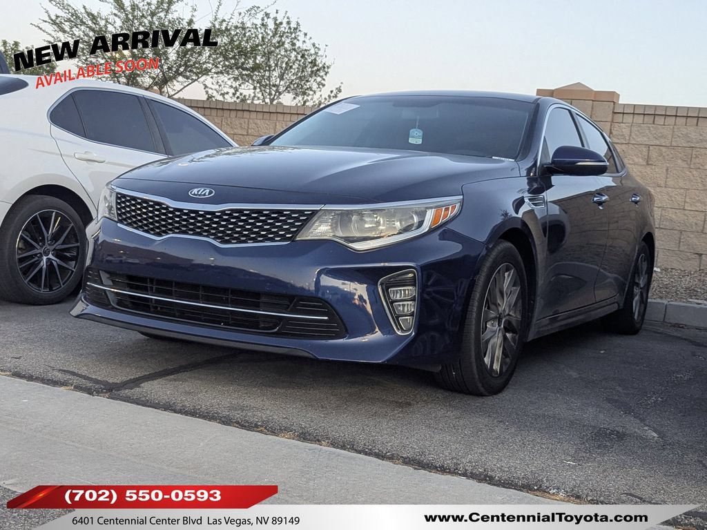 Used 2018 Kia Optima S FWD image 1