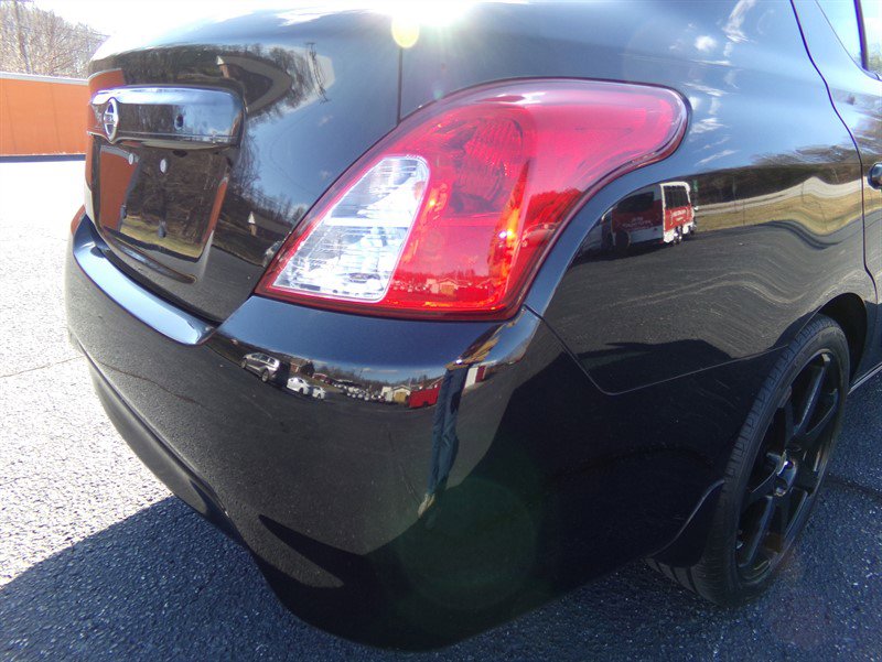 Used 2016 Nissan Versa S image 10