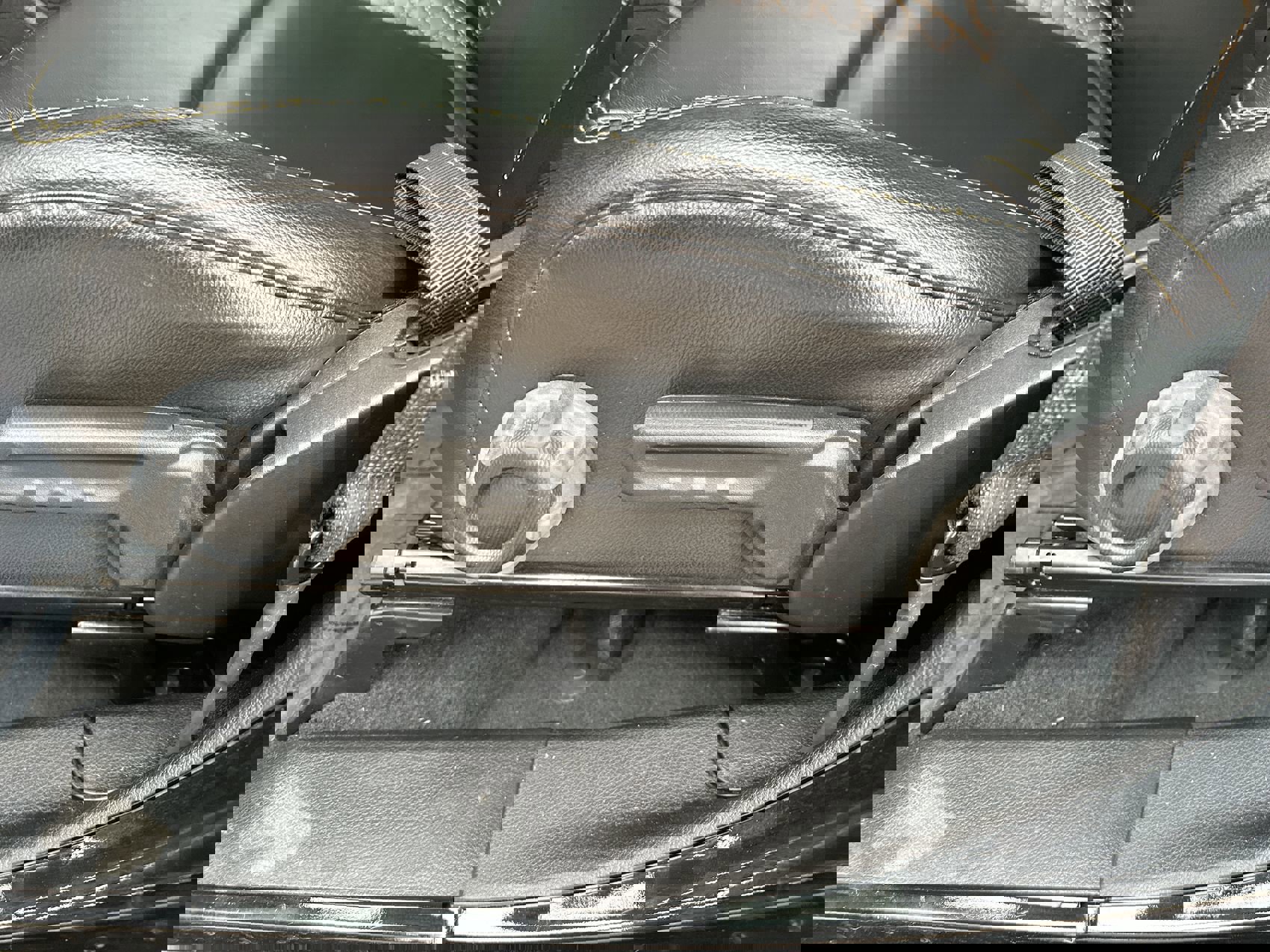 Used 2023 Jeep Gladiator Overland image 12