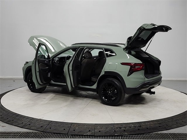 Used 2024 Chevrolet Trax ACTIV w/ Driver Confidence Package image 13