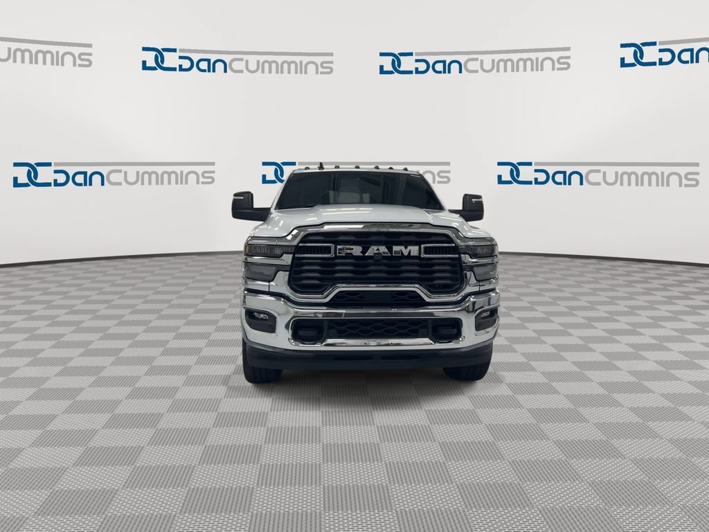 Used 2025 RAM 2500 Tradesman AWD/4WD image 3