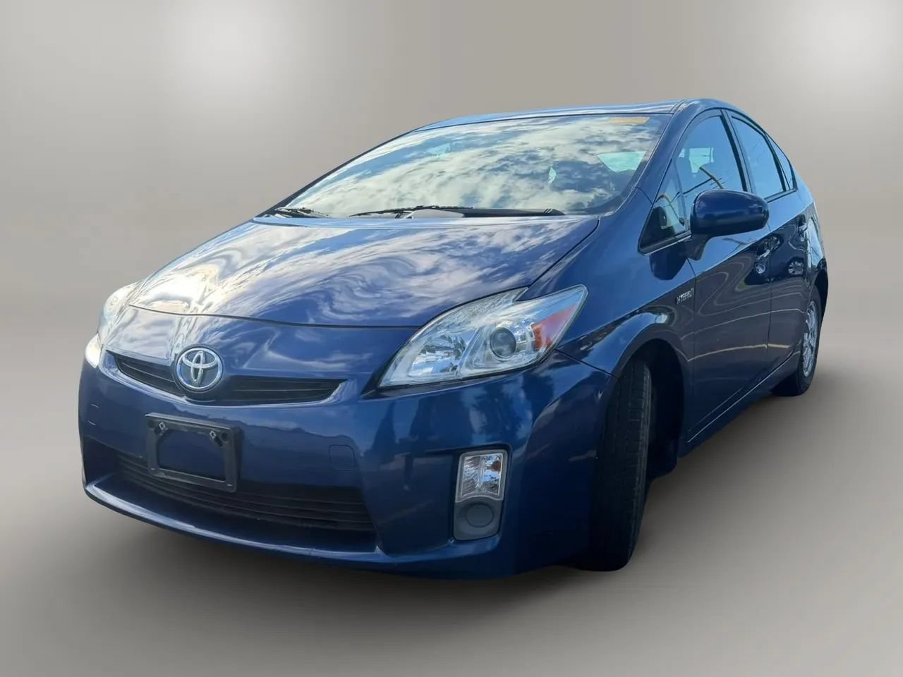 Used 2010 Toyota Prius Two FWD image 3