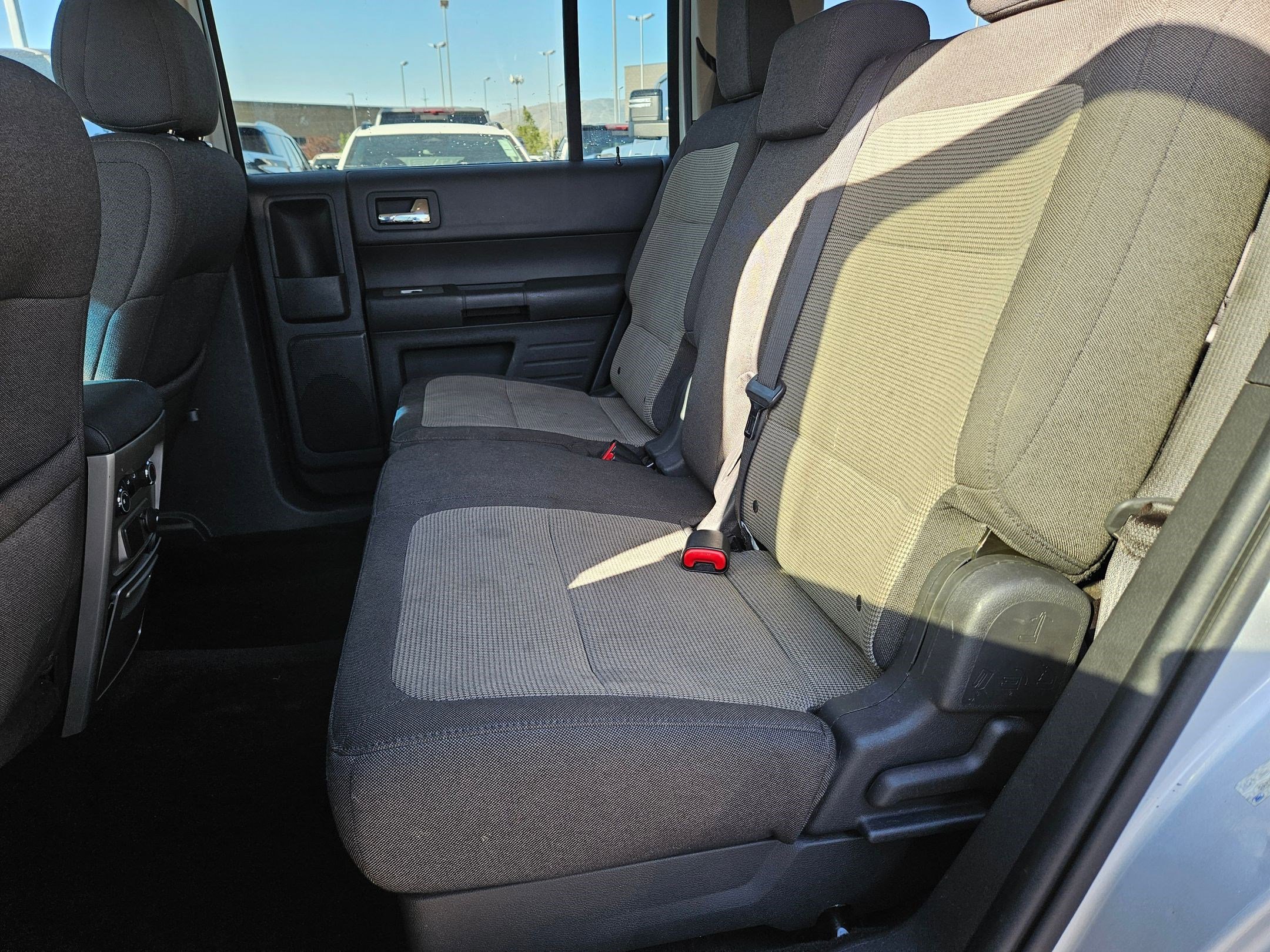 Used 2012 Ford Flex SE FWD image 25