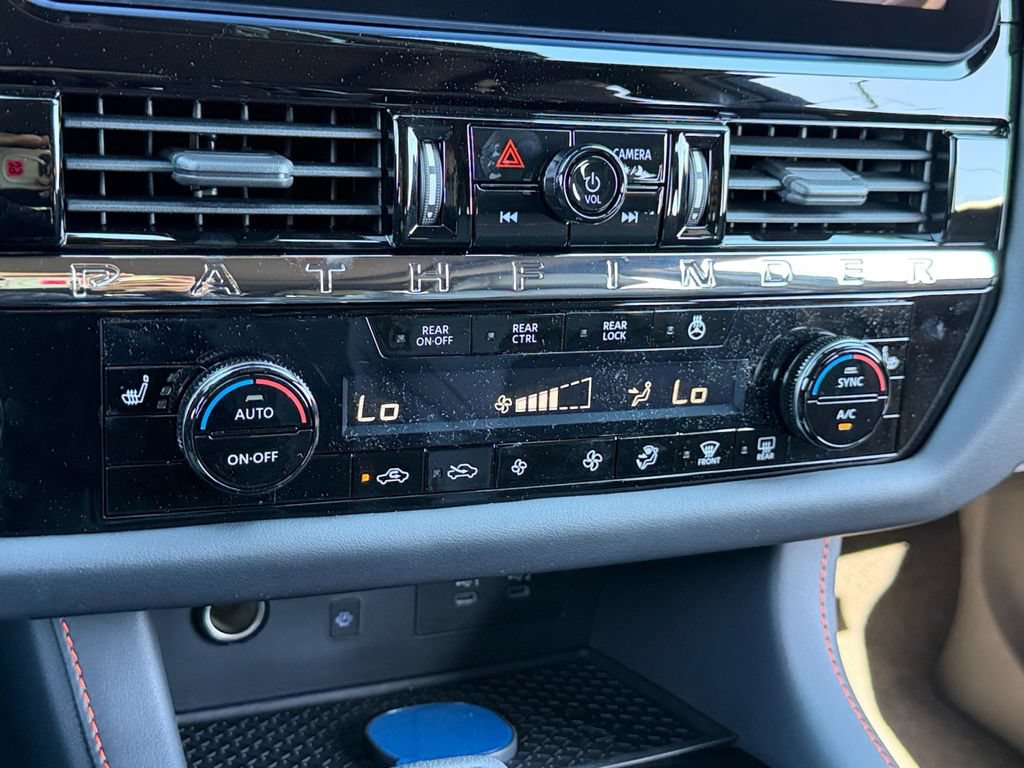 New 2026 Nissan Pathfinder Rock Creek w/ Rock Creek Premium Package AWD/4WD image 20