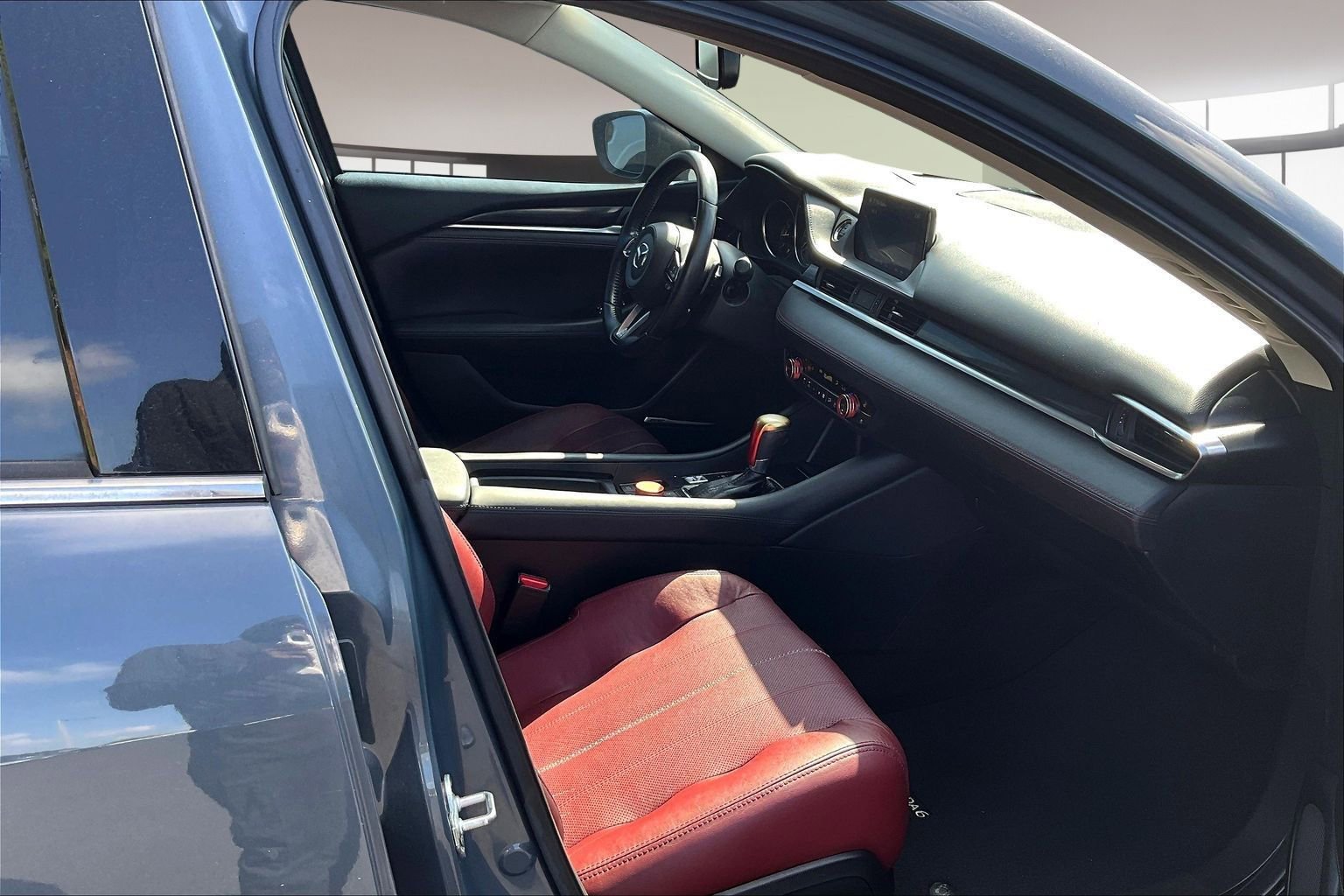 Used 2021 MAZDA MAZDA6 Carbon Edition image 29