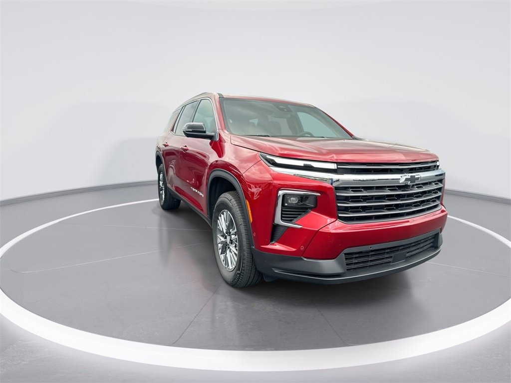 New 2025 Chevrolet Traverse LT w/ Enhanced Driving Package image 2