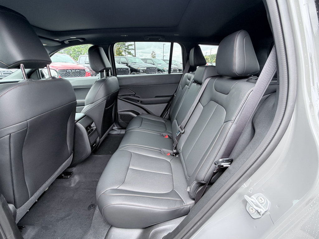 New 2026 Jeep Cherokee Limited AWD/4WD image 26