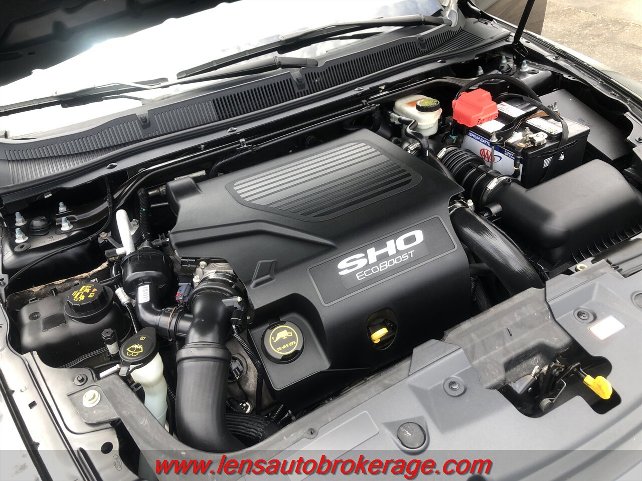 Used 2014 Ford Taurus SHO w/ Equipment Group 401A AWD/4WD image 22