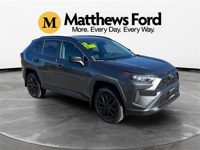 Used 2019 Toyota RAV4 LE image 7
