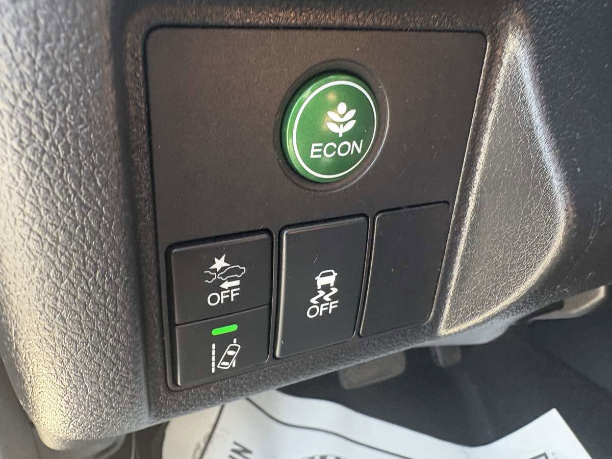 Used 2019 Honda HR-V Touring image 27