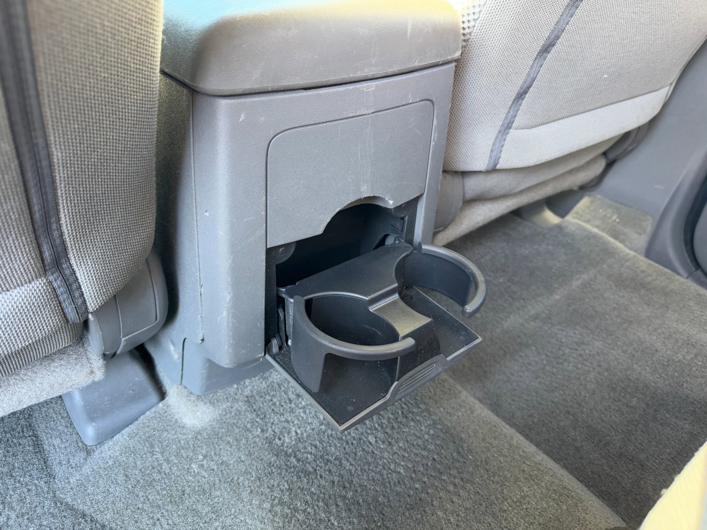 Used 2018 Nissan Frontier SV image 25