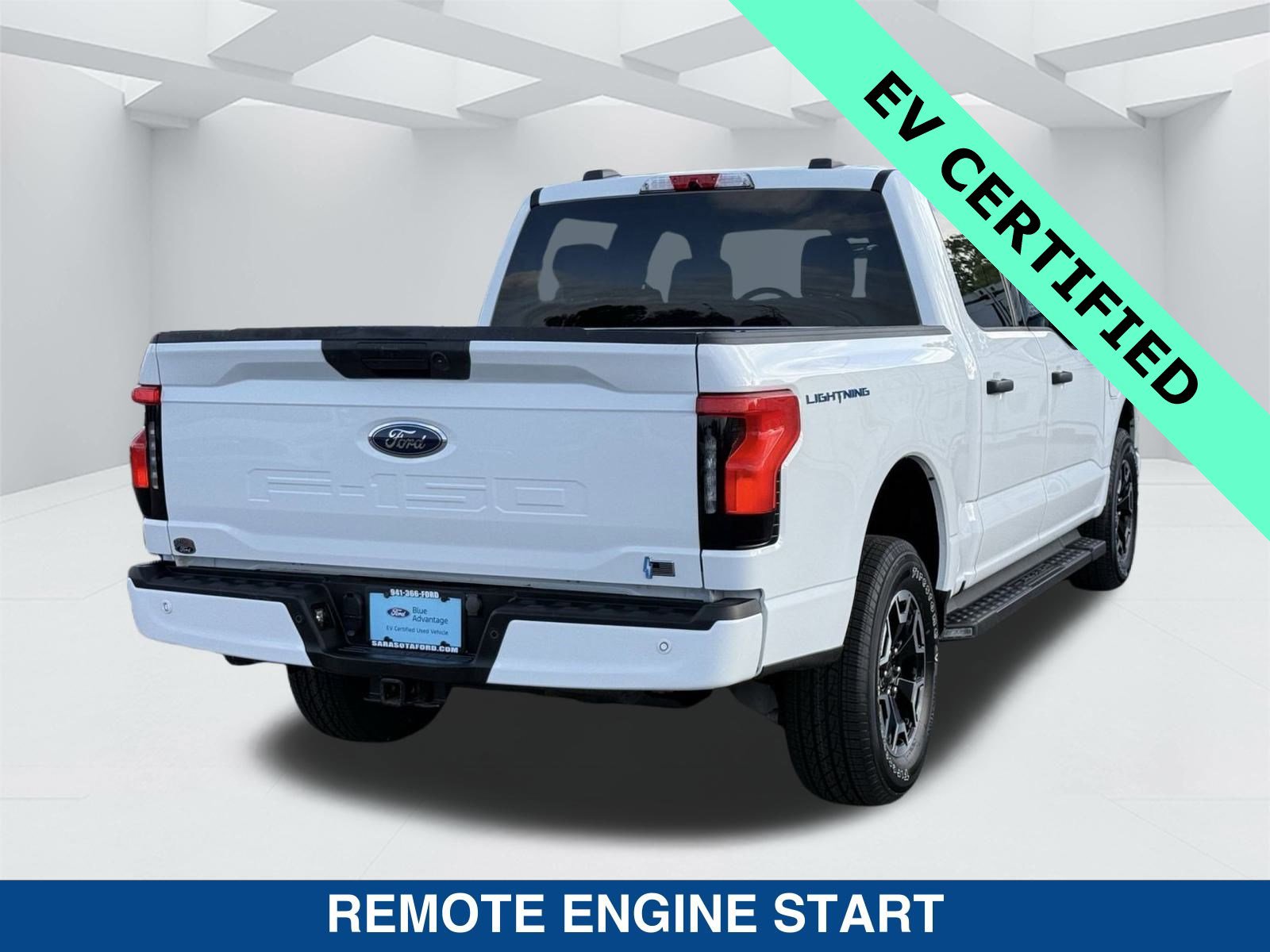 Certified 2023 Ford F150 Lightning XLT image 4