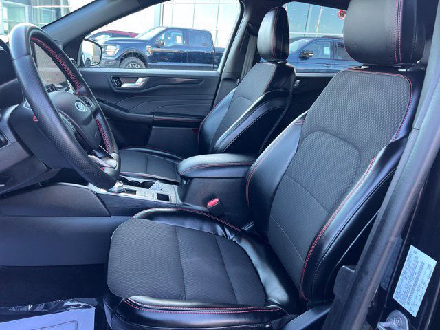 Used 2024 Ford Escape ST-Line w/ Tech Pack #1 AWD/4WD image 21