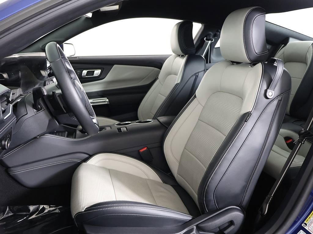 Used 2024 Ford Mustang GT Premium image 28