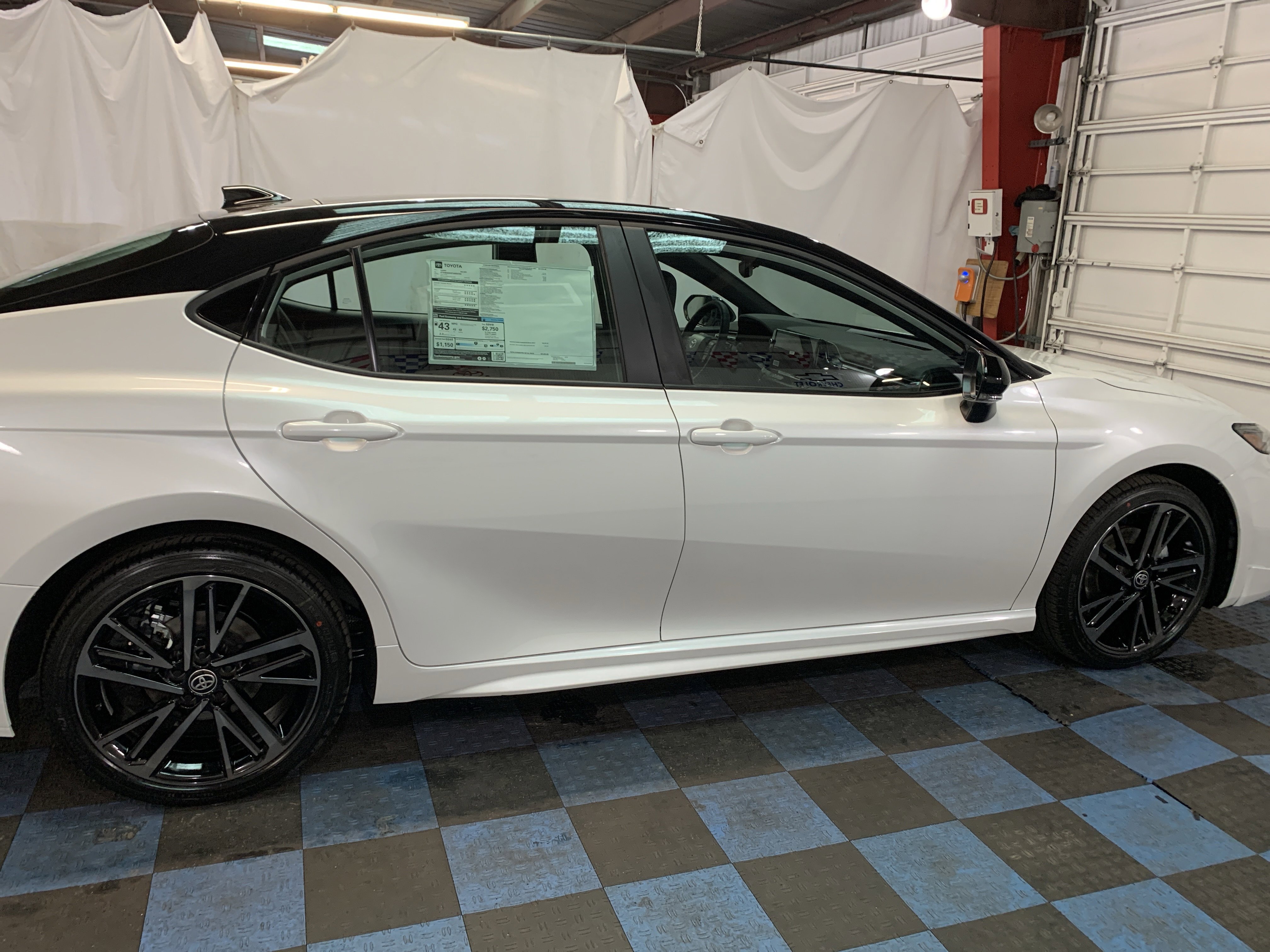 New 2026 Toyota Camry XSE AWD/4WD image 5