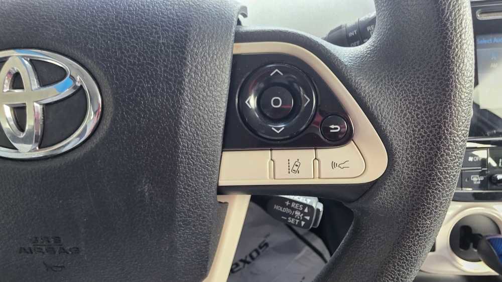 Used 2018 Toyota Prius Two w/ Prius Two Safety Plus Package FWD image 14