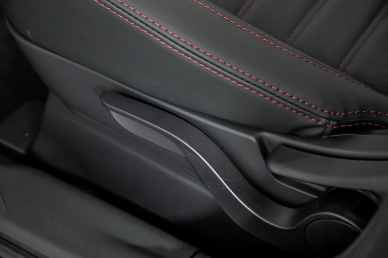 New 2026 Mitsubishi Outlander Sport SE AWD/4WD image 17