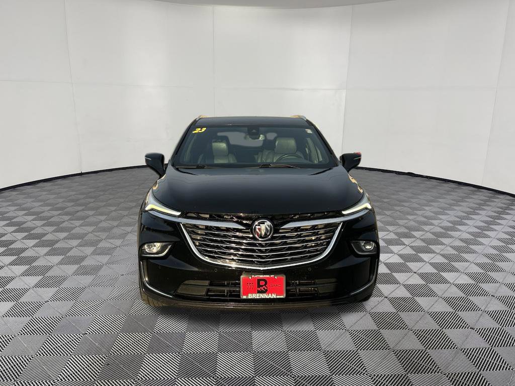 Used 2023 Buick Enclave Essence AWD/4WD image 9