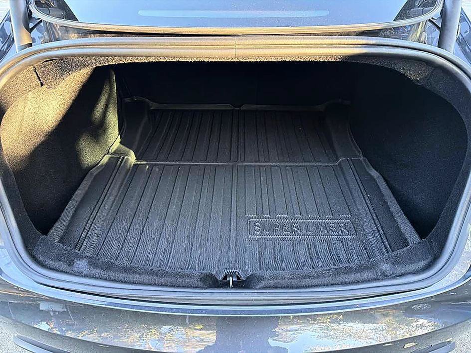 Used 2025 Tesla Model 3 Long Range RWD image 8