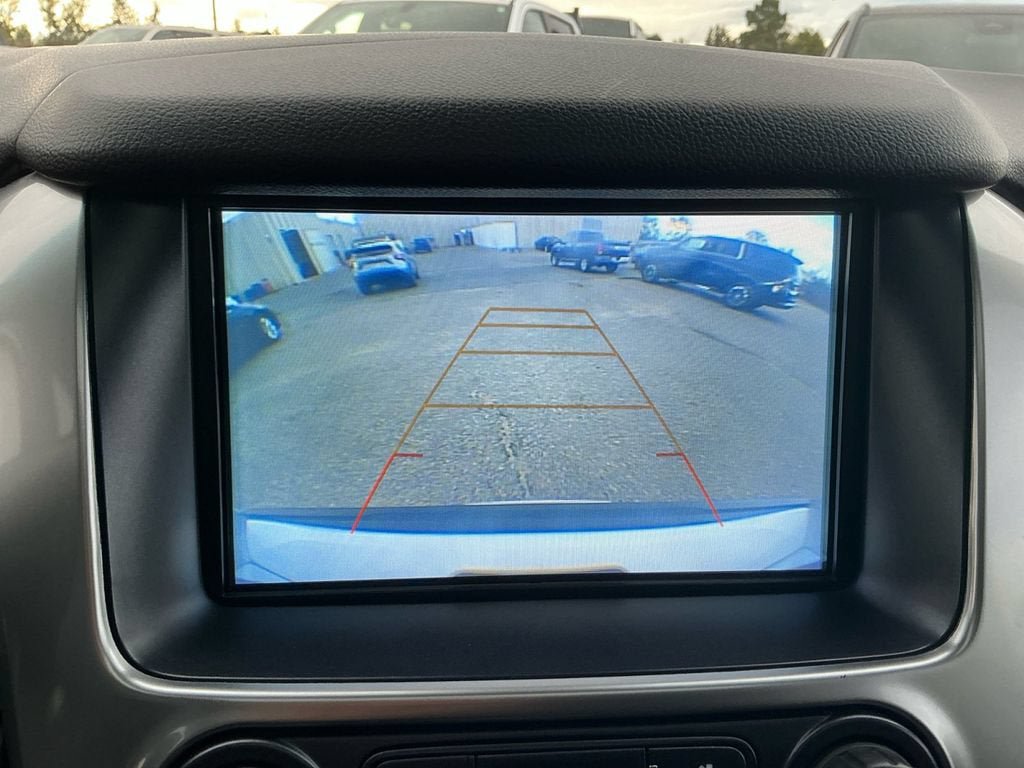 Used 2020 Chevrolet Tahoe Premier w/ Premier 6.2L Value Package AWD/4WD image 19