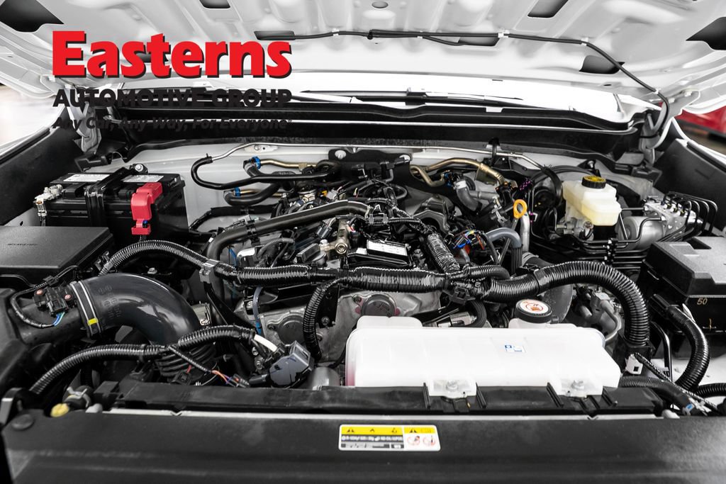 Used 2025 Toyota Tacoma SR RWD image 7