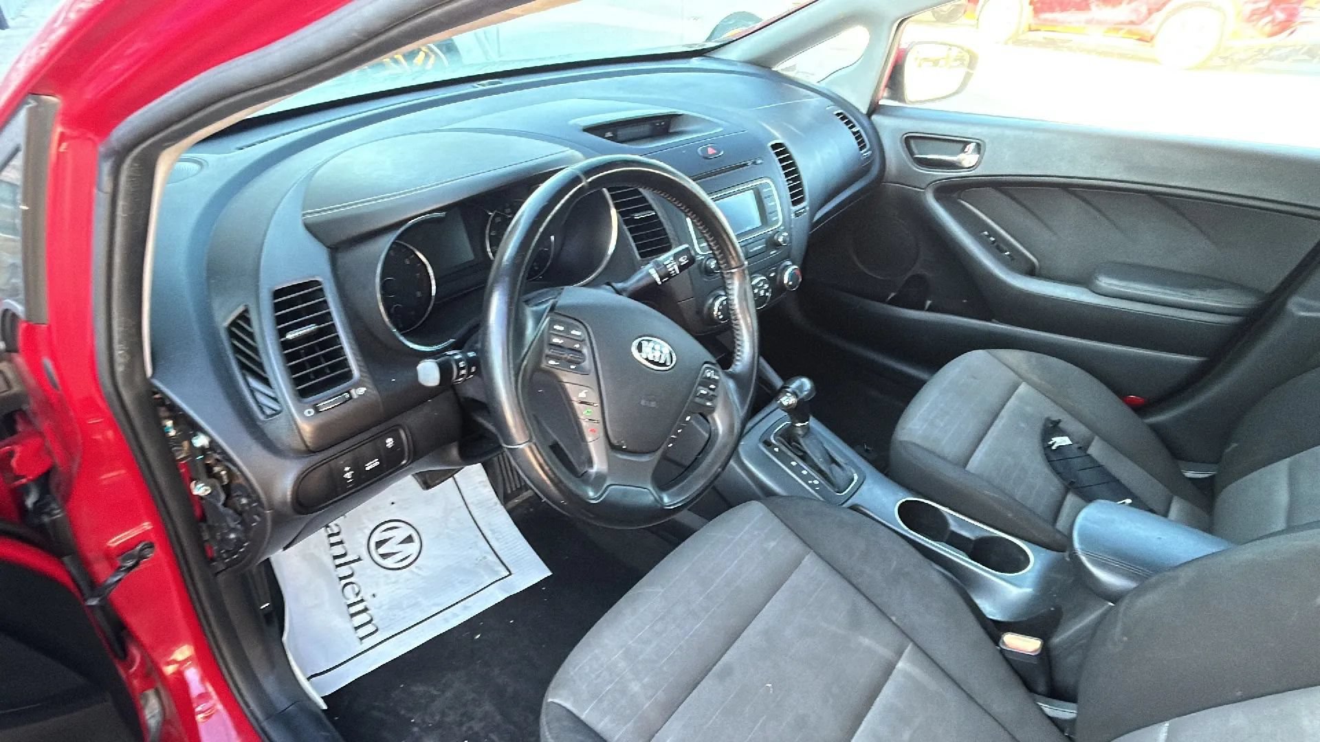 Used 2015 Kia Forte EX w/ UVO Package W/17" Alloys FWD image 4