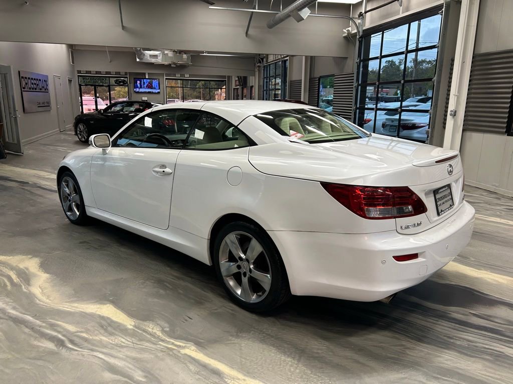 Used 2010 Lexus IS 250C RWD image 34