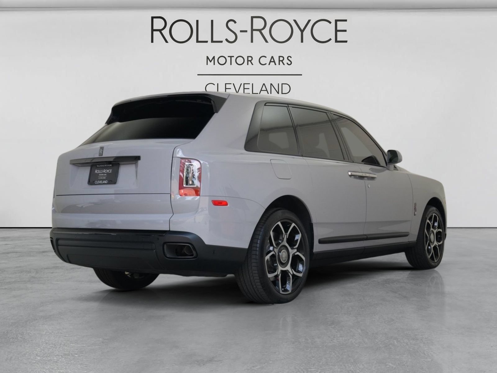 Used 2023 Rolls-Royce Cullinan Black Badge w/ Driver's Package AWD/4WD image 55
