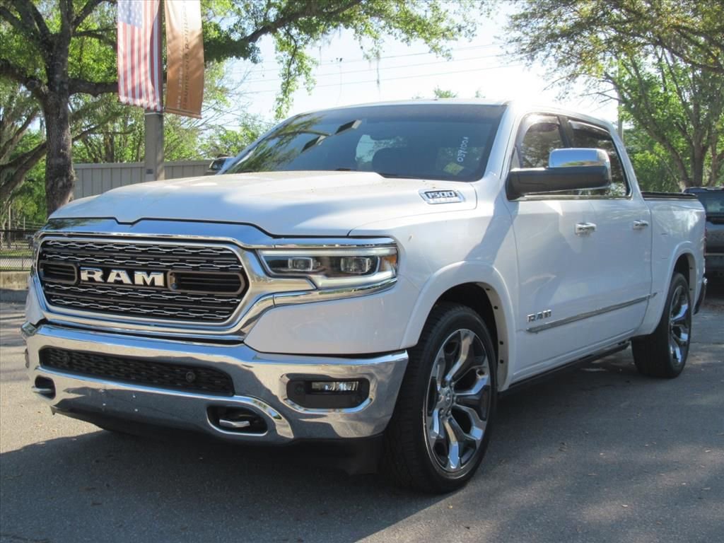 Used 2019 RAM 1500 Limited AWD/4WD image 3