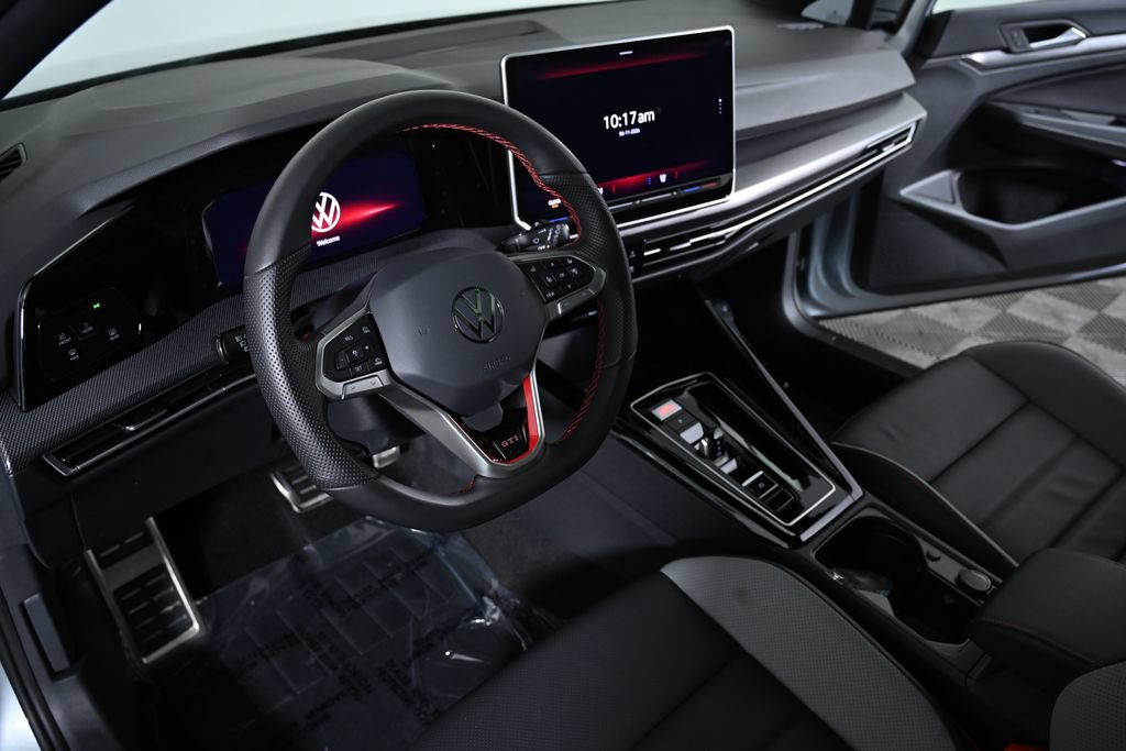 Used 2025 Volkswagen GTI SE FWD image 12