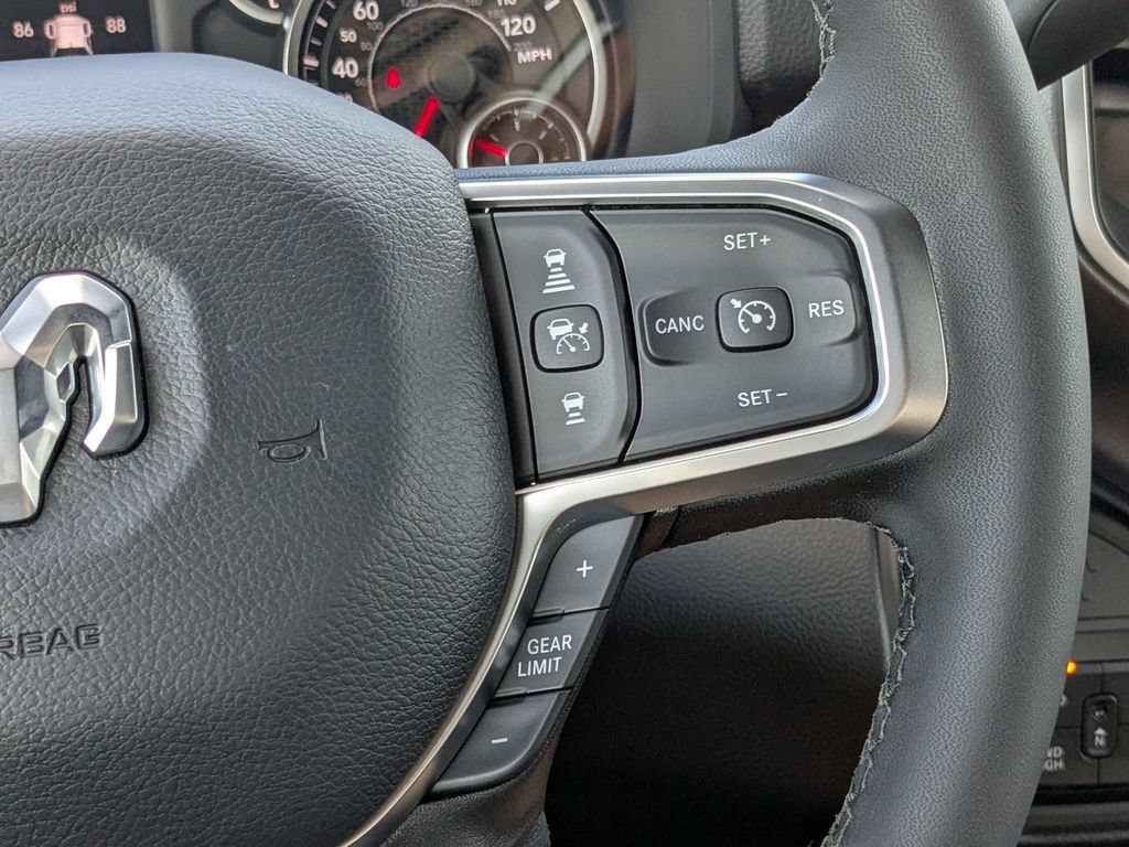 New 2026 RAM 2500 Big Horn AWD/4WD image 22