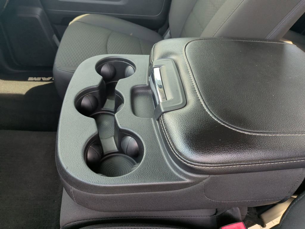 Used 2018 RAM 1500 Express w/ Express Value Package AWD/4WD image 18