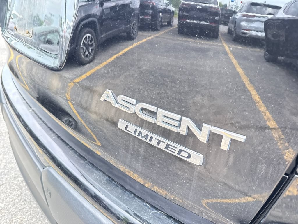 Used 2023 Subaru Ascent Limited AWD/4WD image 9