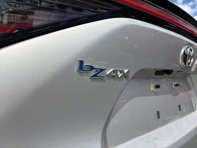 Used 2023 Toyota bZ4X AWD w/ Weather Package image 23