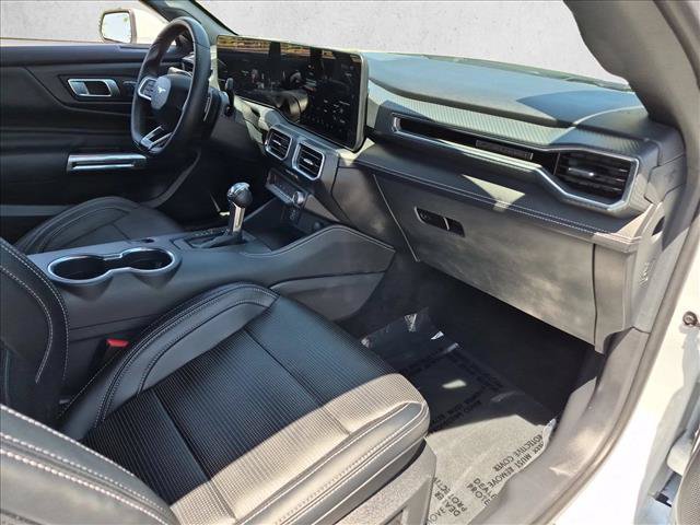 Used 2025 Ford Mustang GT Premium RWD image 26