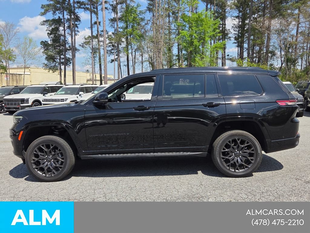 Used 2024 Jeep Grand Cherokee L Summit AWD/4WD image 5