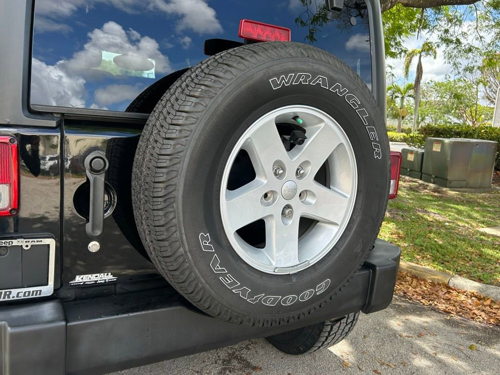 Used 2017 Jeep Wrangler Unlimited Sport w/ Quick Order Package 24S image 40