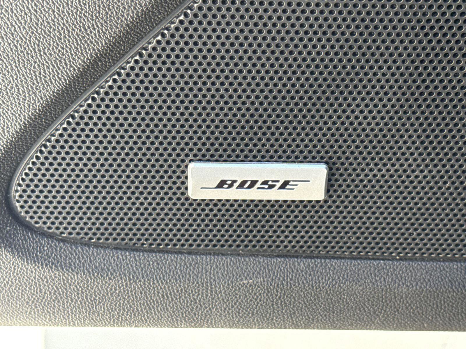 Used 2020 Chevrolet Equinox Premier image 16