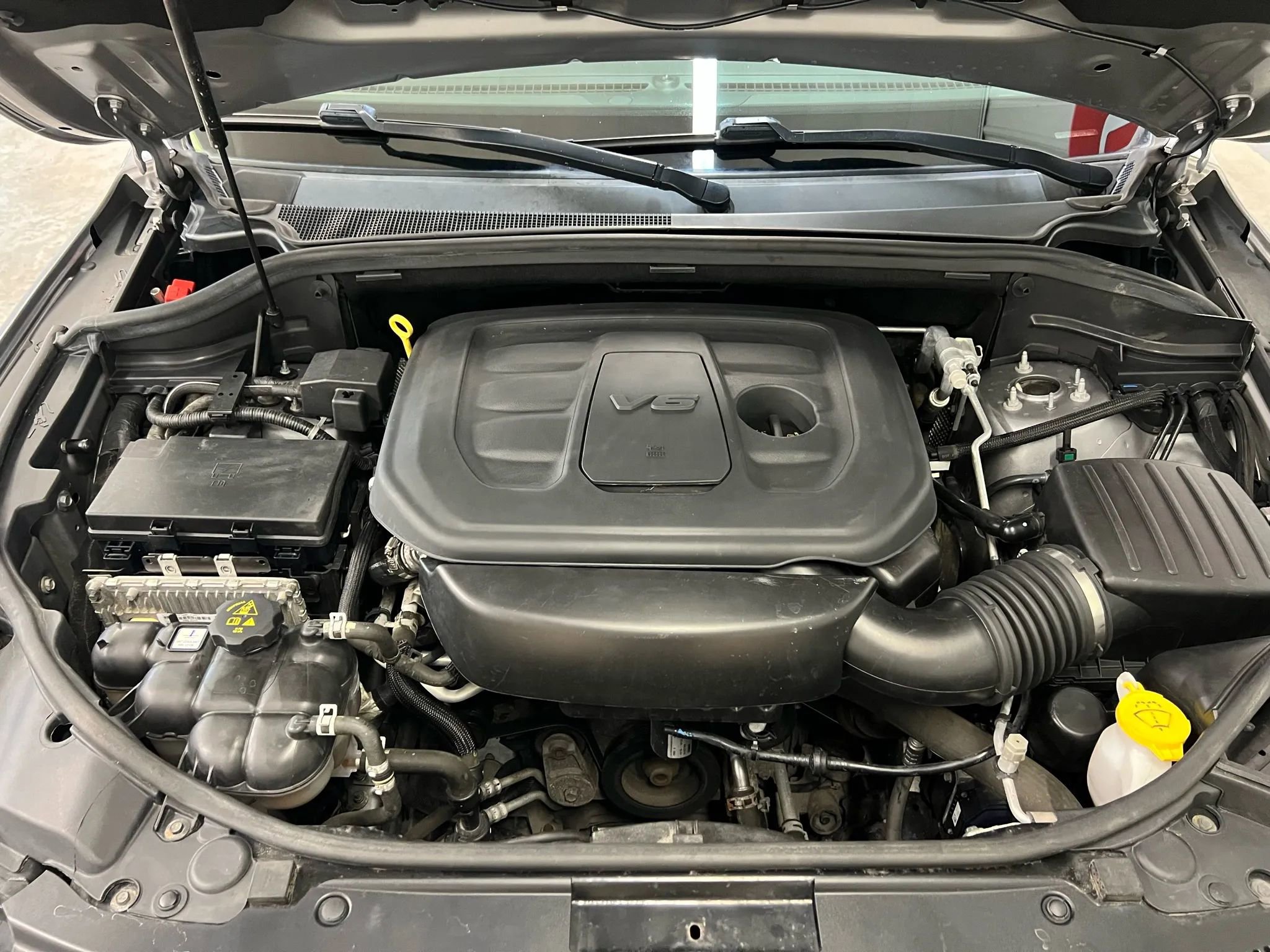 Used 2019 Jeep Grand Cherokee Limited image 39