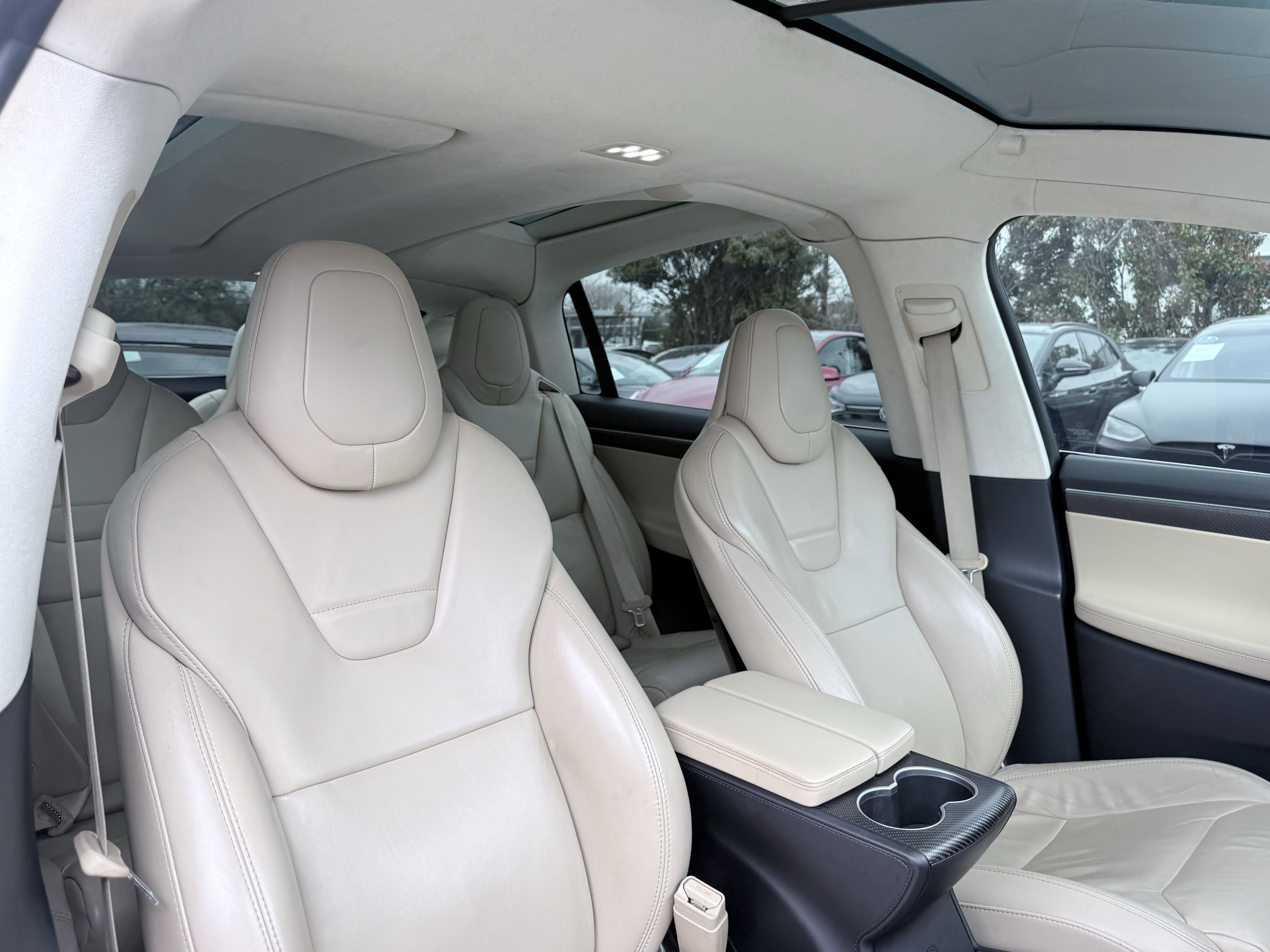 Used 2017 Tesla Model X 75D image 48