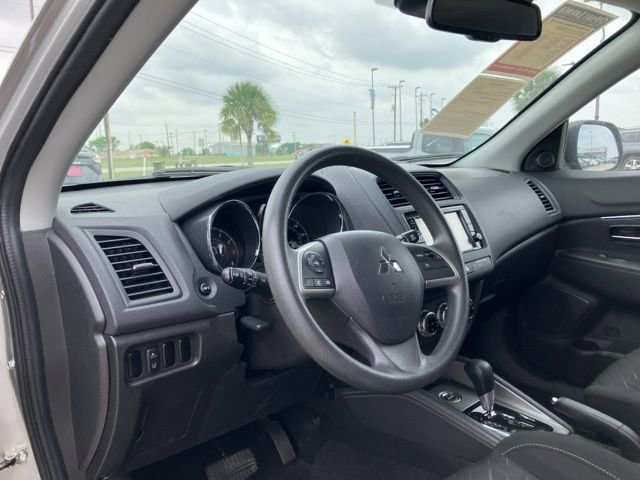 Used 2024 Mitsubishi Outlander Sport AWD image 21