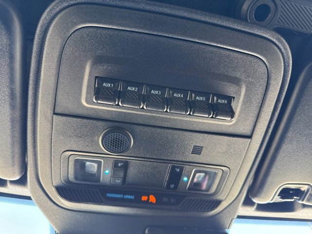 Used 2023 Ford Bronco Wildtrak image 19