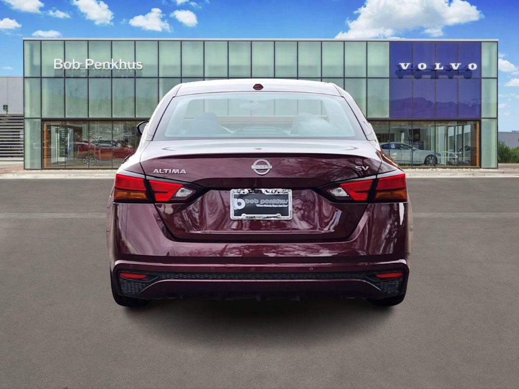 Used 2024 Nissan Altima 2.5 SV image 25
