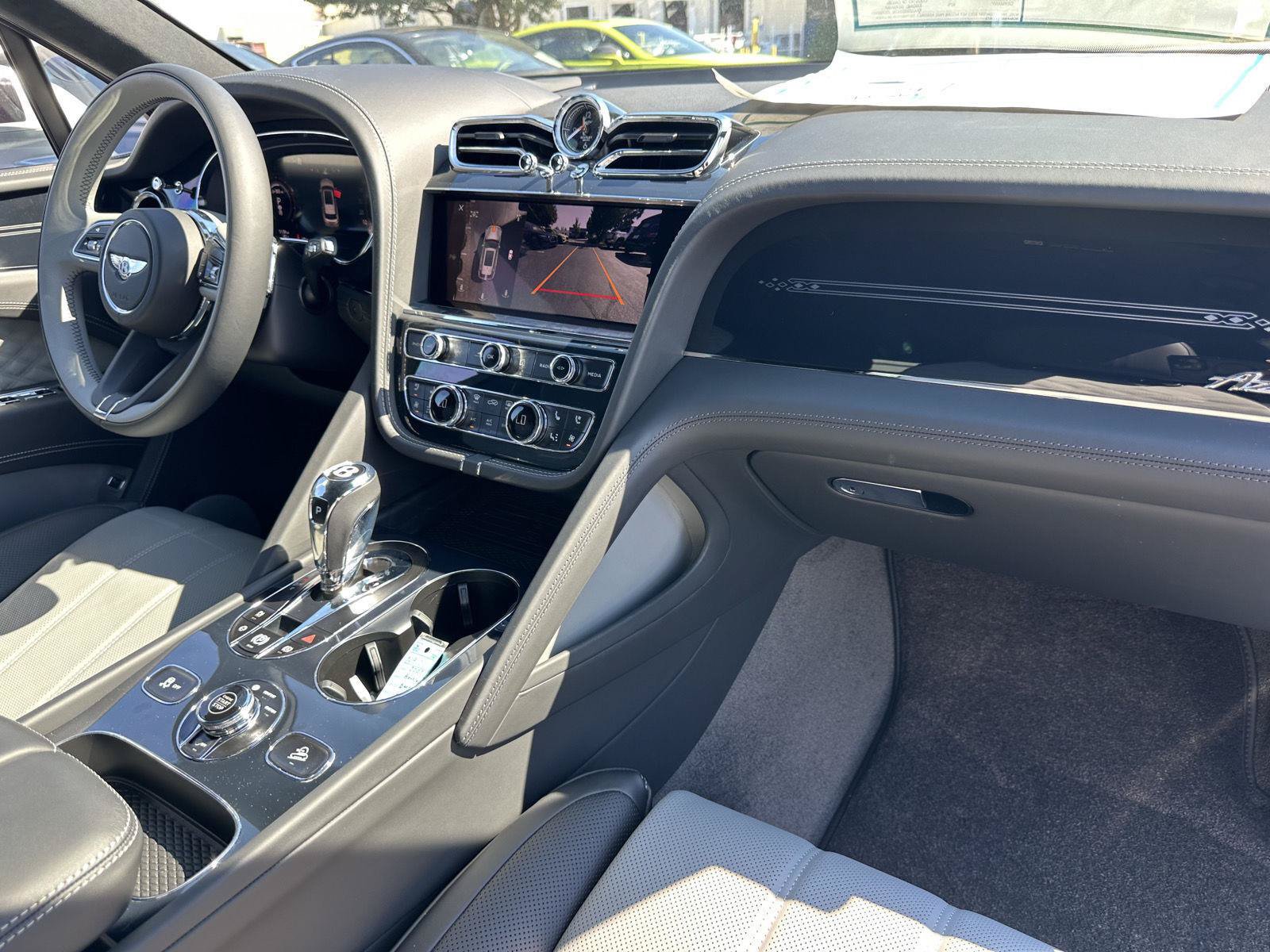 New 2027 Bentley Bentayga AWD/4WD image 18