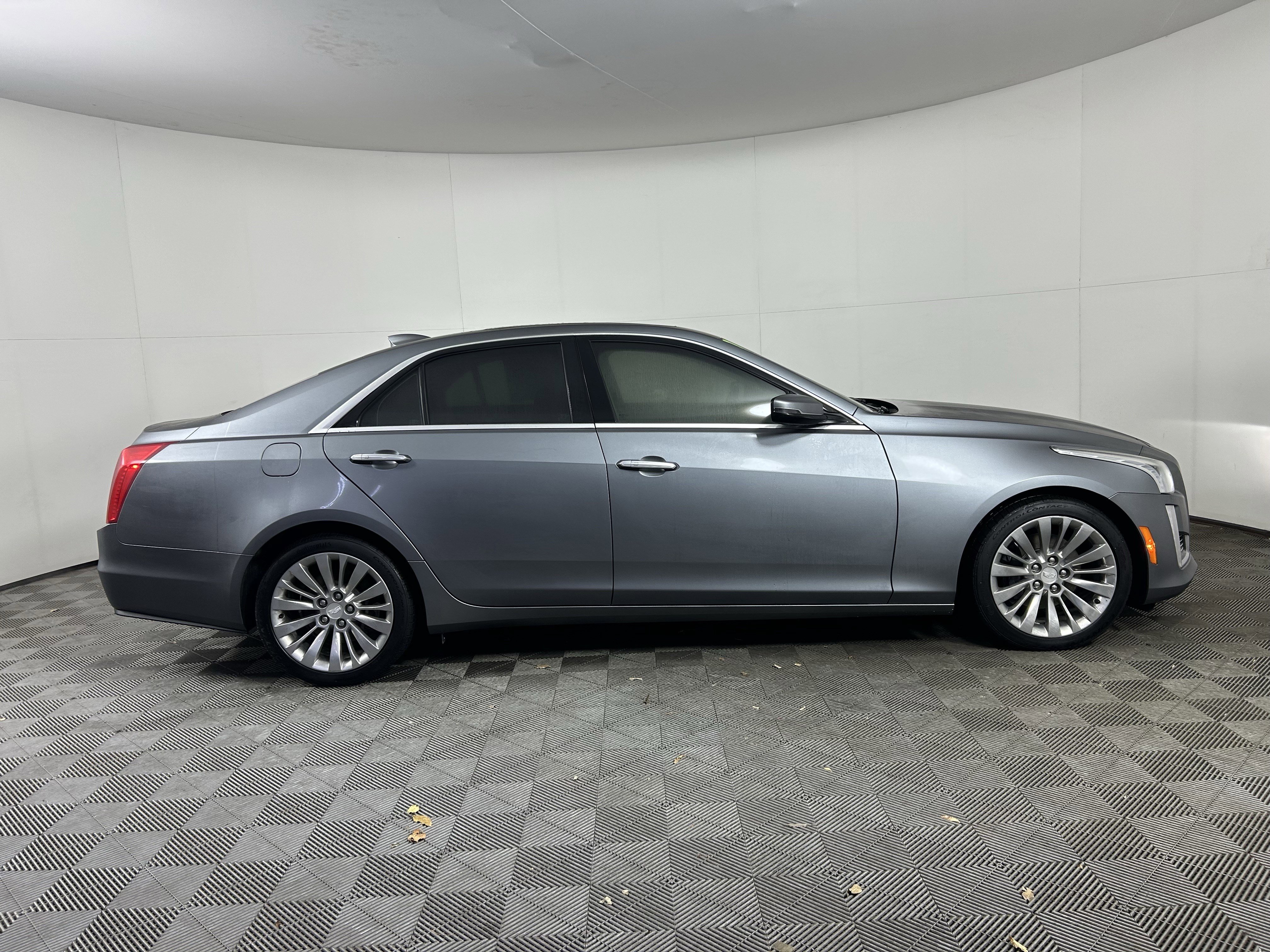 Used 2019 Cadillac CTS Luxury image 8