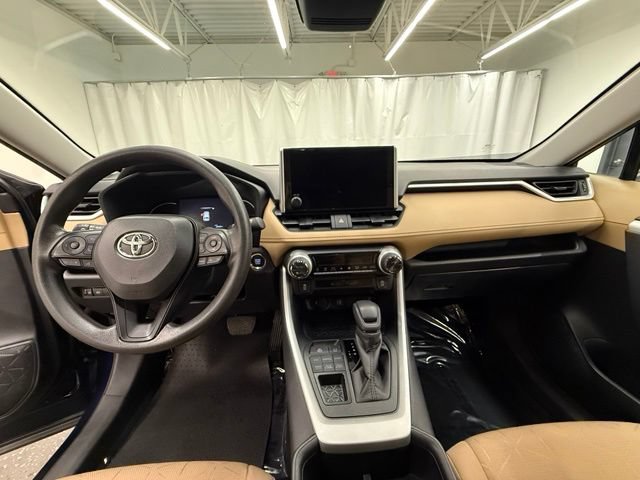 Certified 2025 Toyota RAV4 XLE AWD/4WD image 18